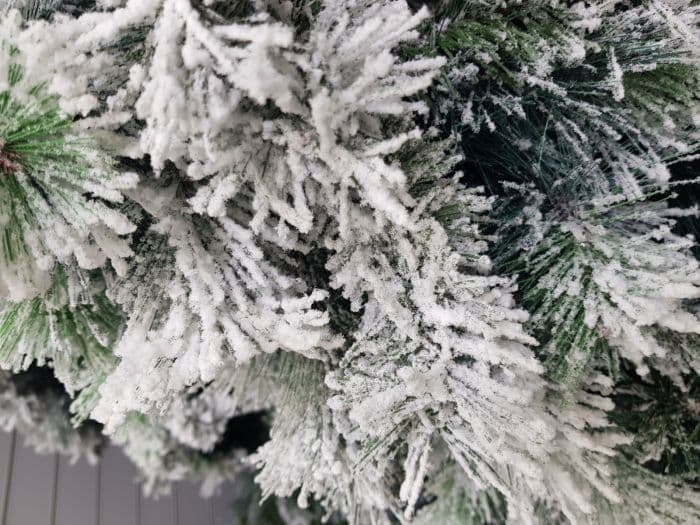 Snowy Vancouver Mixed Pine Christmas Tree 5ft (150cm )